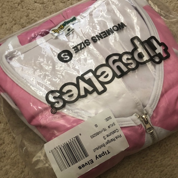 Pink Ranger Costume - Picture 4 of 10